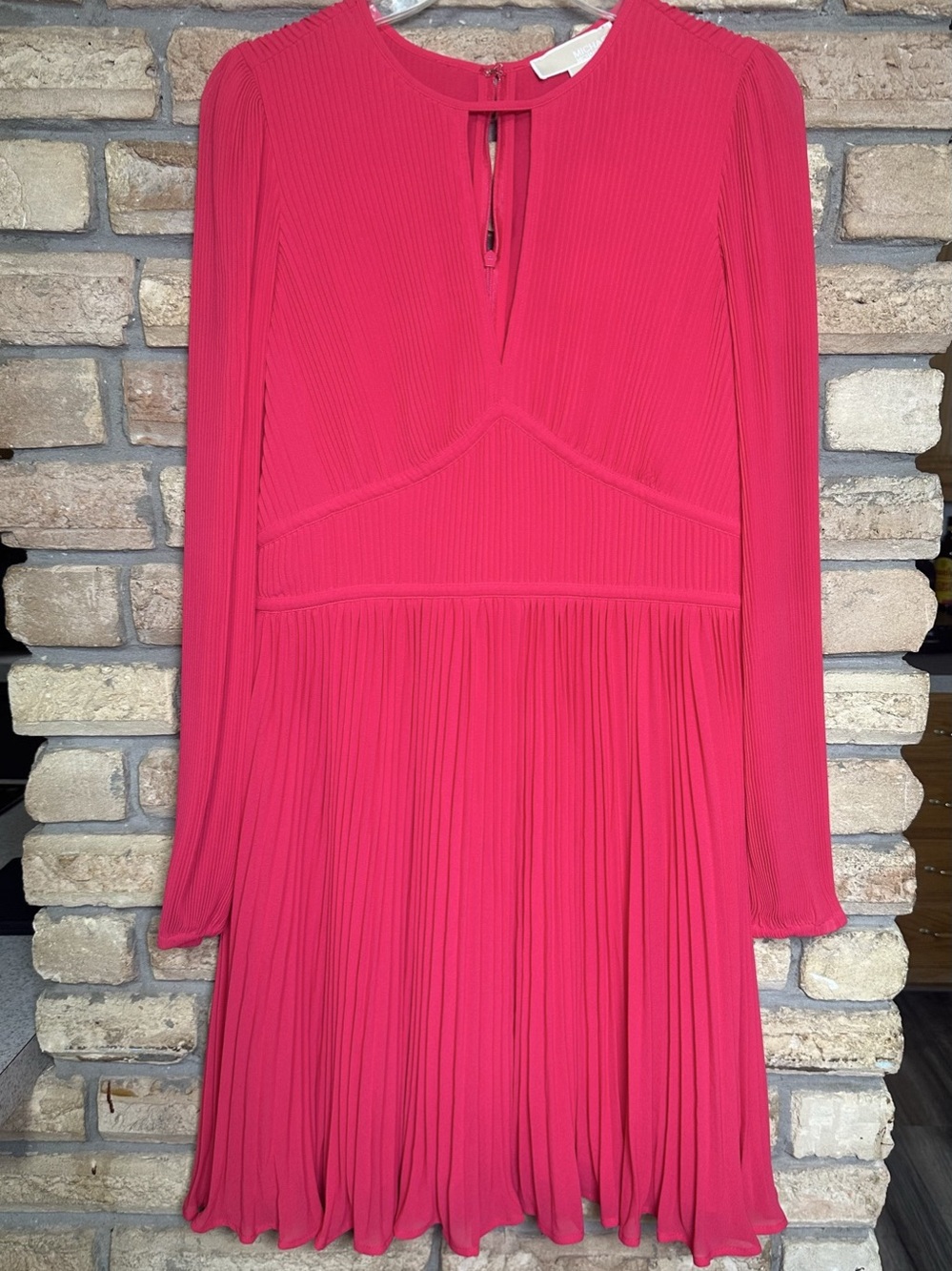 NWT Michael Kors bright pink pleated long sleeved dress size M